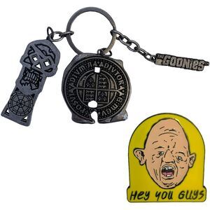 The Goonies - CHS Keychain And Pin Set